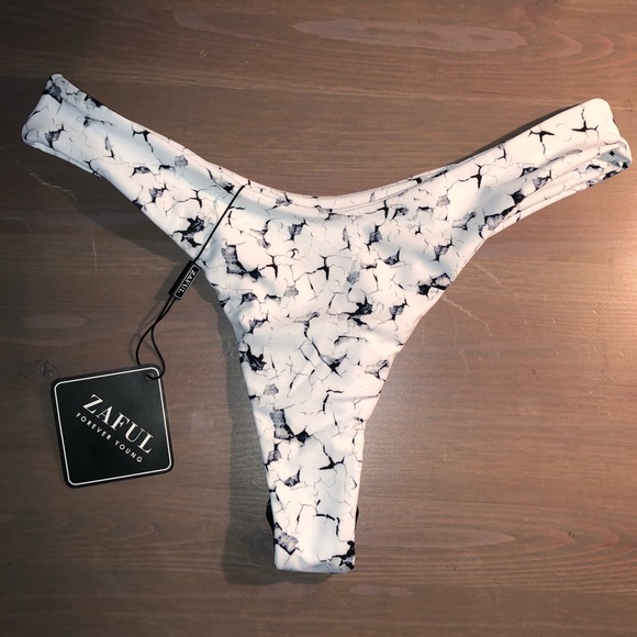 Zaful Marble Print Bathing Suit🦋 - Picture 4 of 4